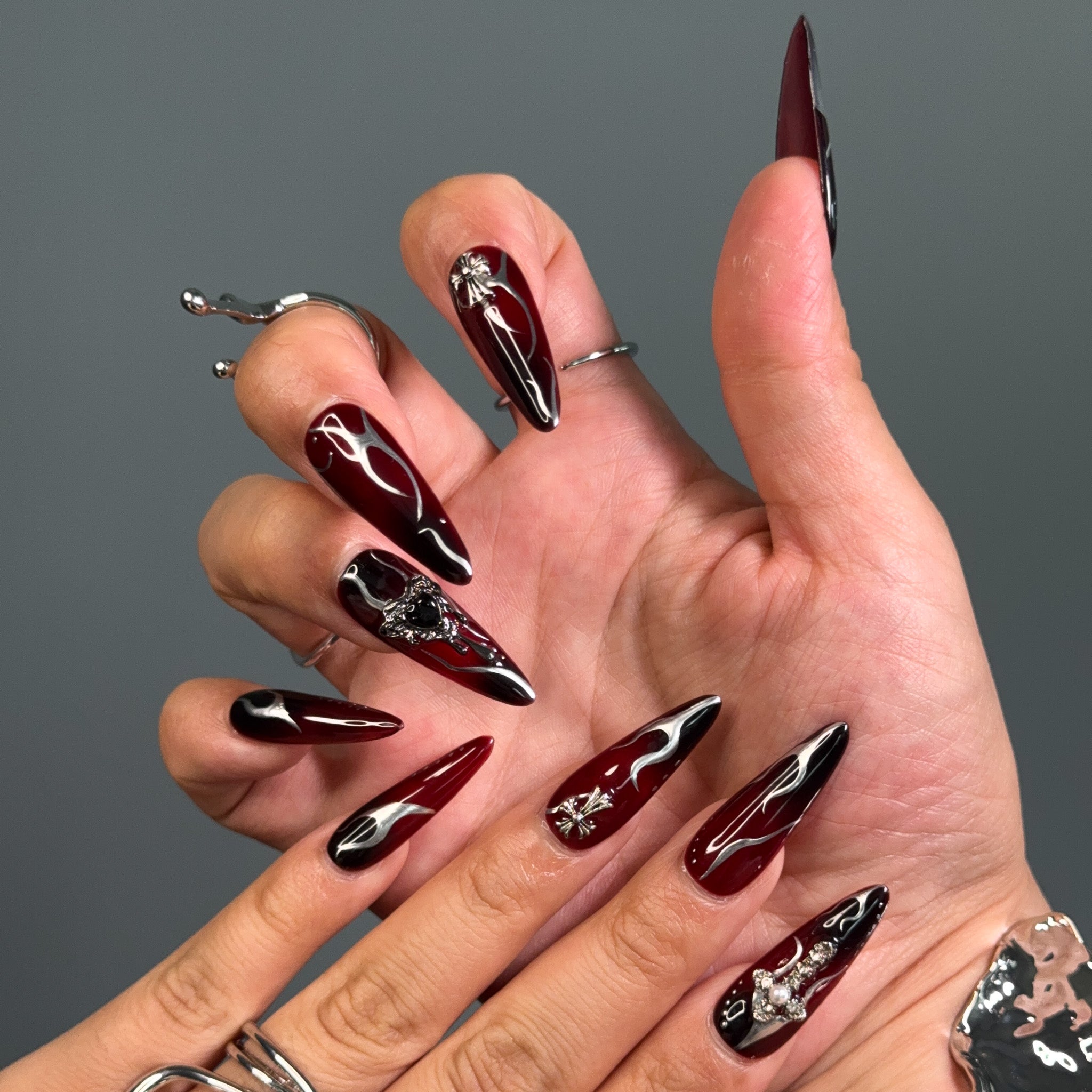 NAYL - CRIMSON INFERNO - 10PCS Long STILETTO Handmade Press On Nails Reusable Pattern Metallic 3D Gel Ombre Jewel