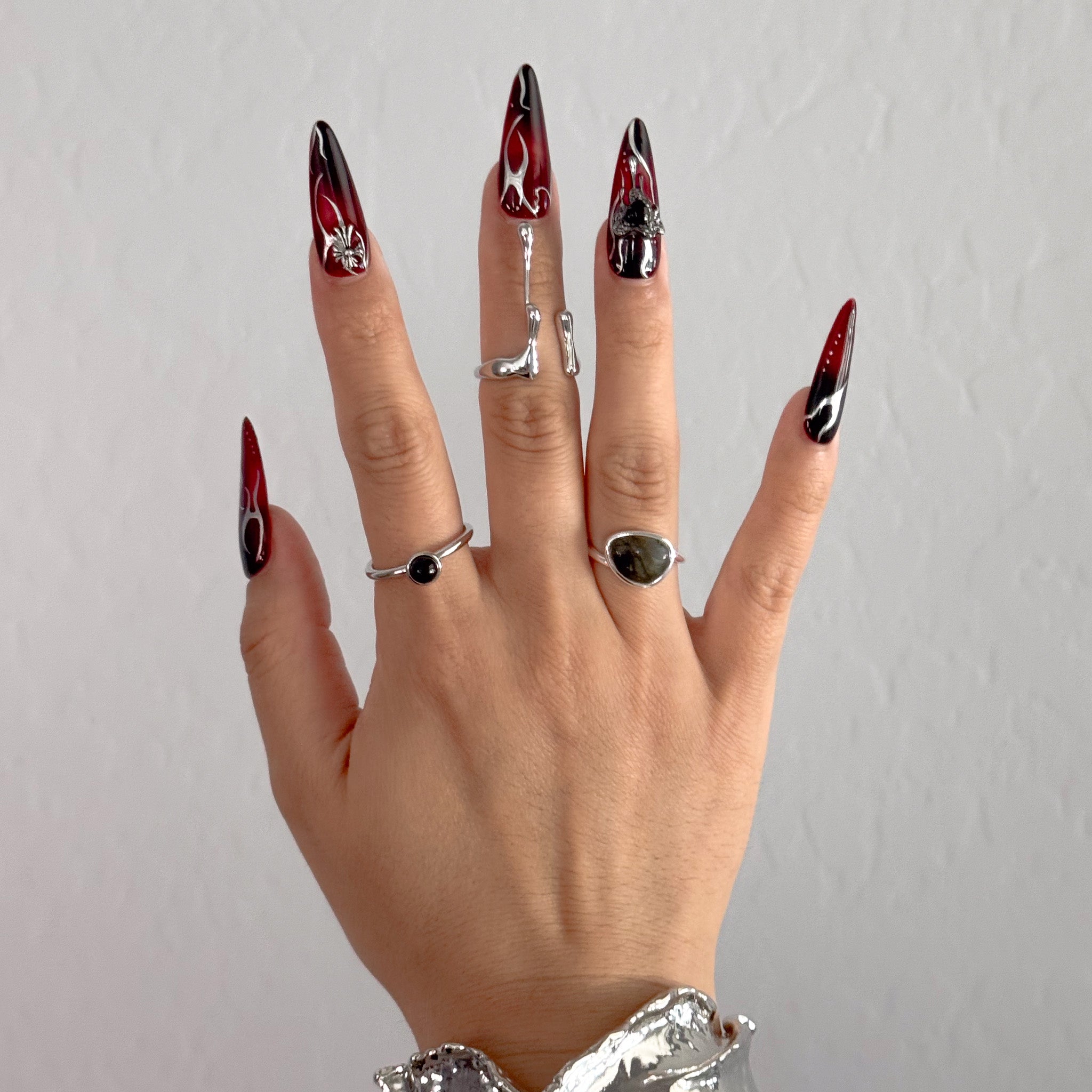 NAYL - CRIMSON INFERNO - 10PCS Long STILETTO Handmade Press On Nails Reusable Pattern Metallic 3D Gel Ombre Jewel